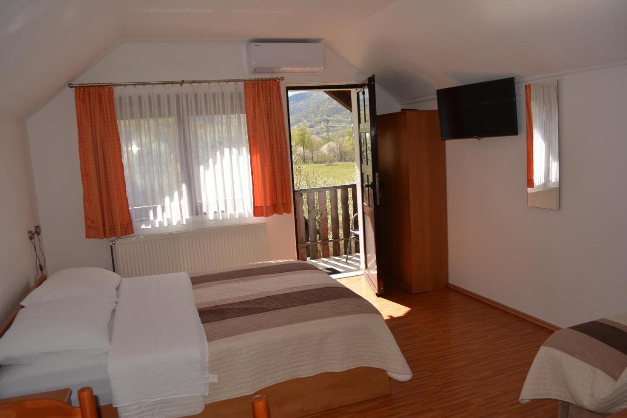 Guesthouse Andja Смолянац Екстериор снимка