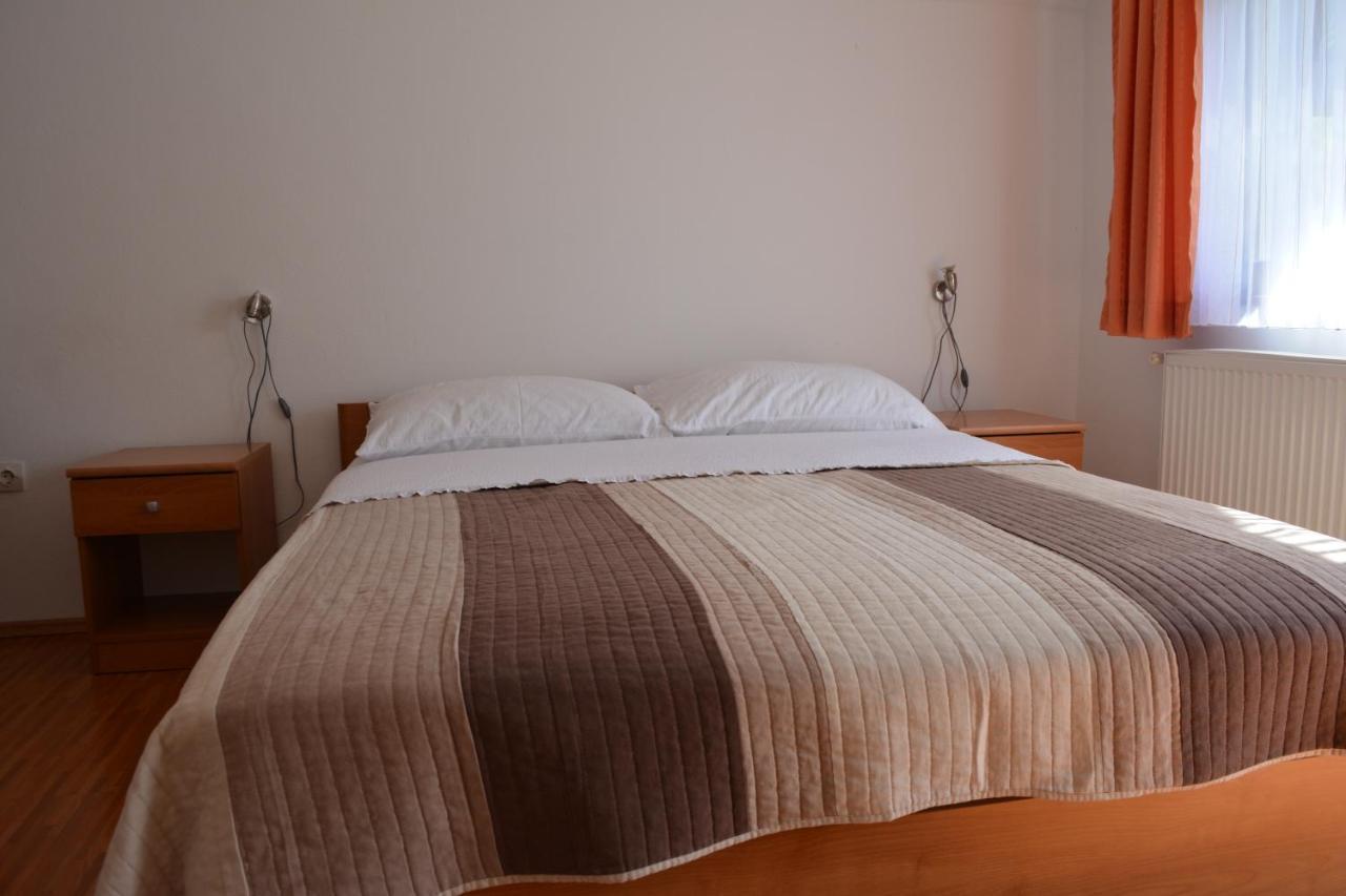 Guesthouse Andja Смолянац Екстериор снимка