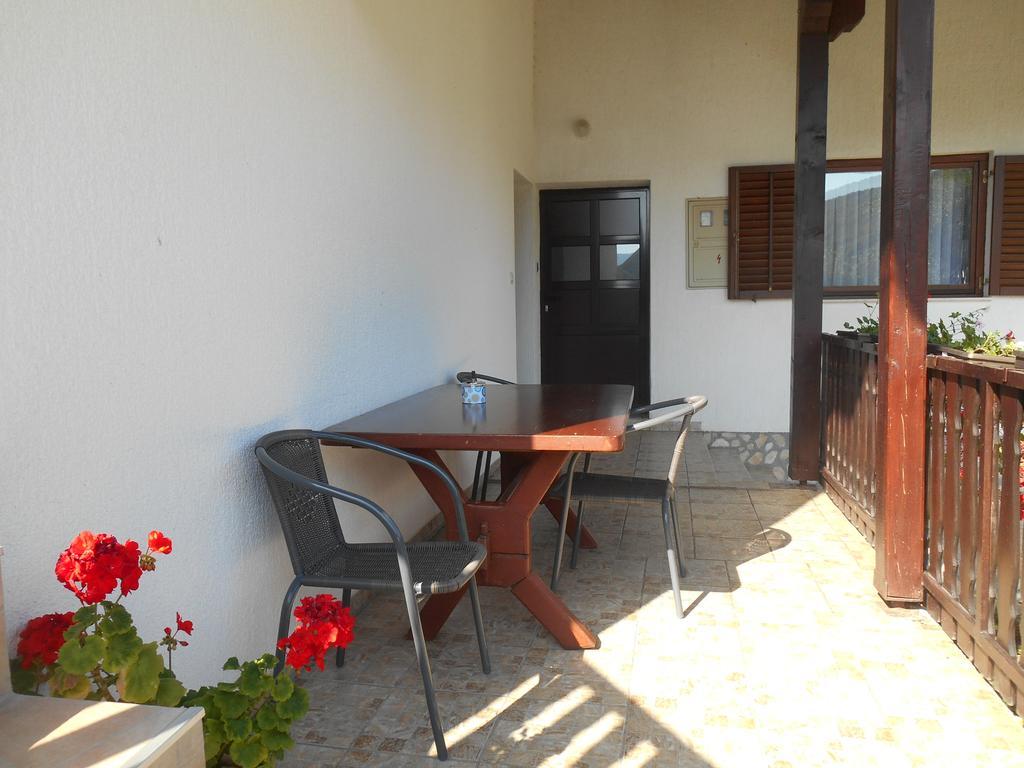 Guesthouse Andja Смолянац Екстериор снимка
